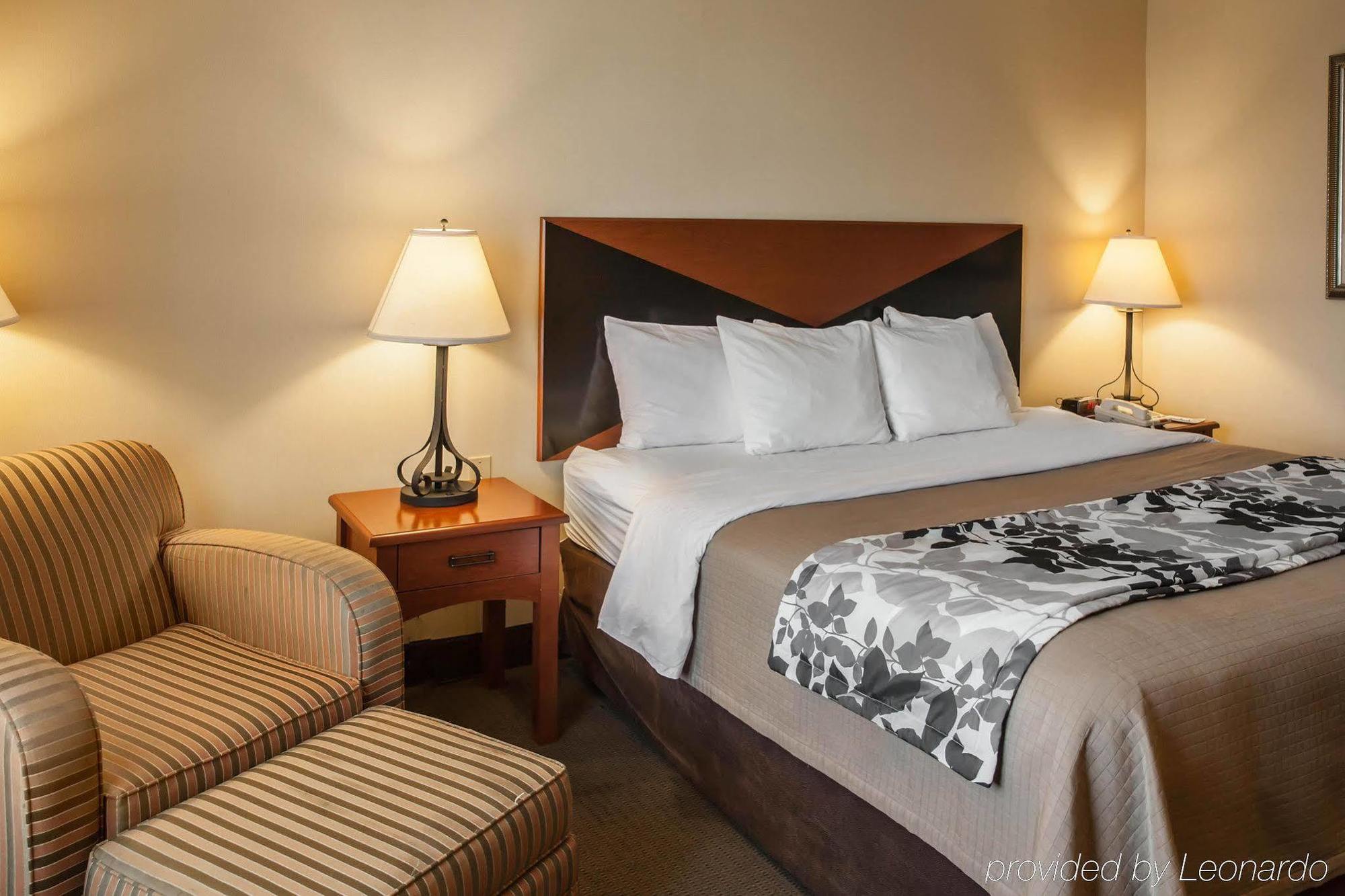 Sleep & Hotel 2*